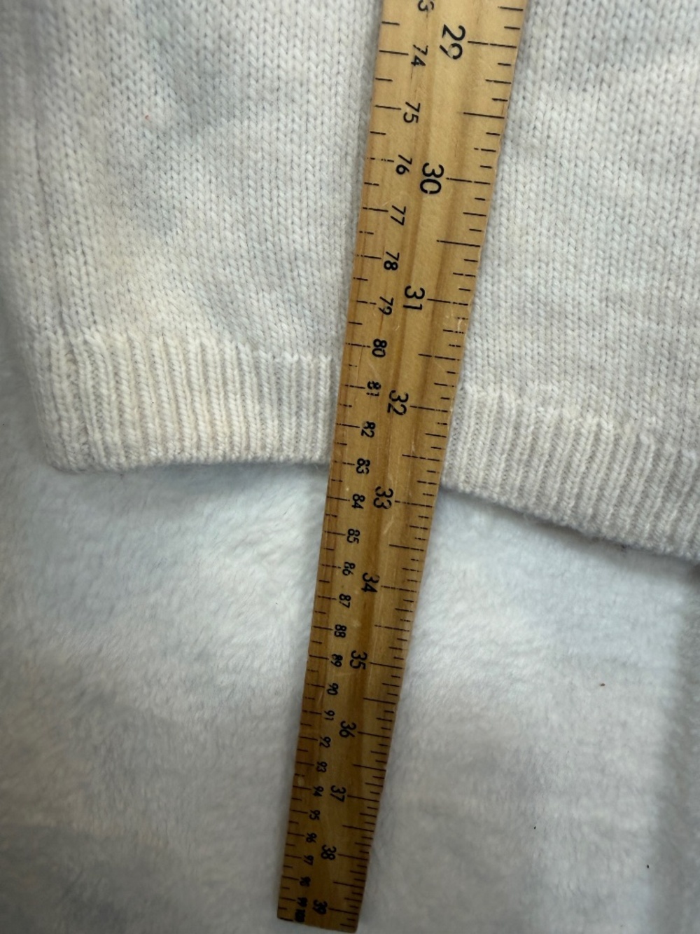 H&M Sweater Dress Womens Size Medium White Mini Pearl Accent Classic - Picture 8 of 9
